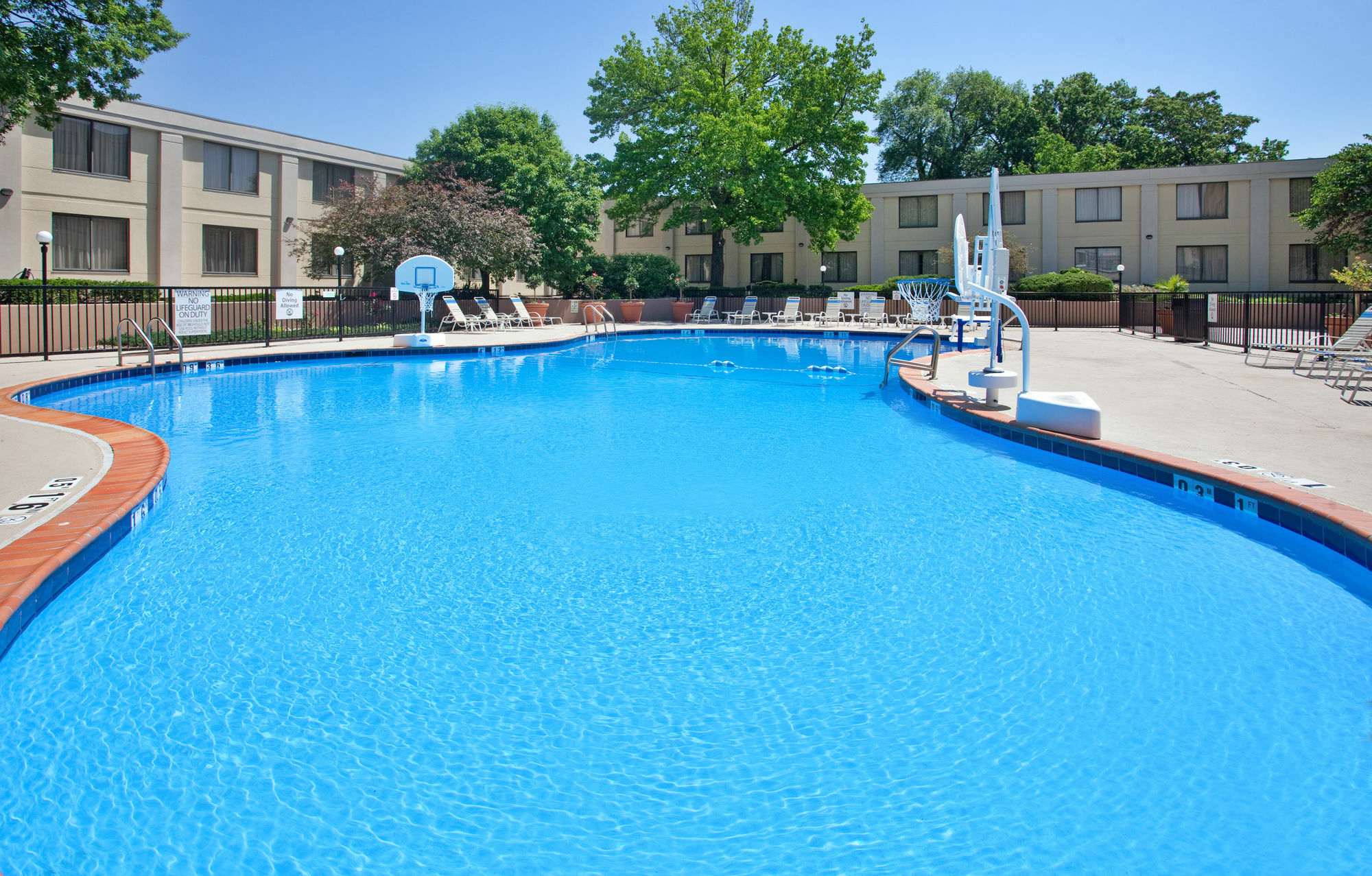 Holiday Inn Country Club Plaza Kansas City Exteriör bild